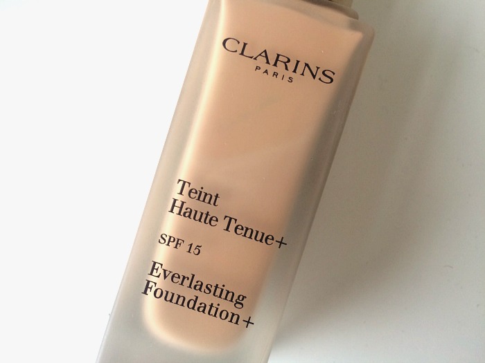 Clarins Everlasting Foundation Review 4